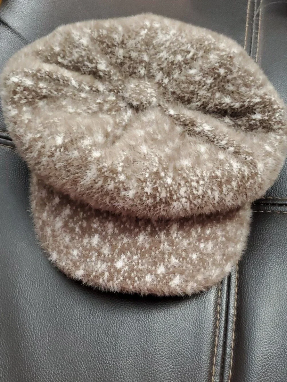 Cozy Women's Brown Fuzzy Newsboy Cap